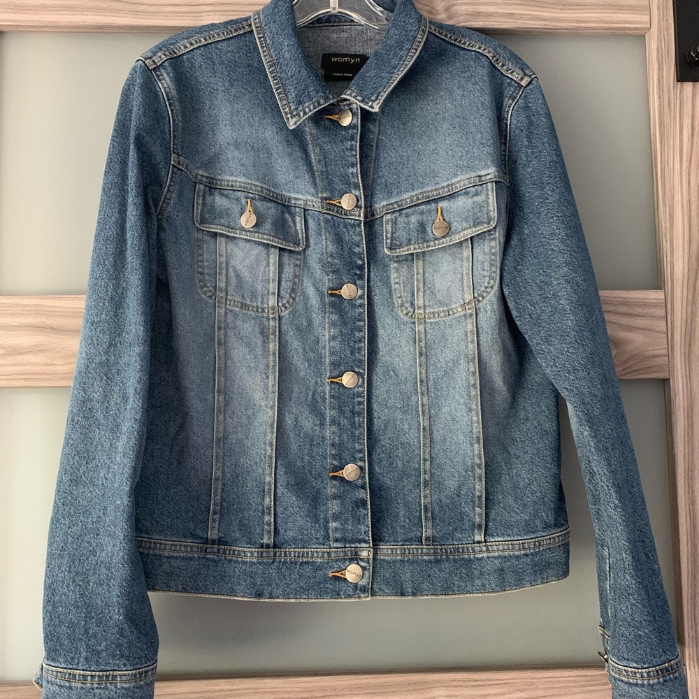 Sz M washed denim jacket by Womyn